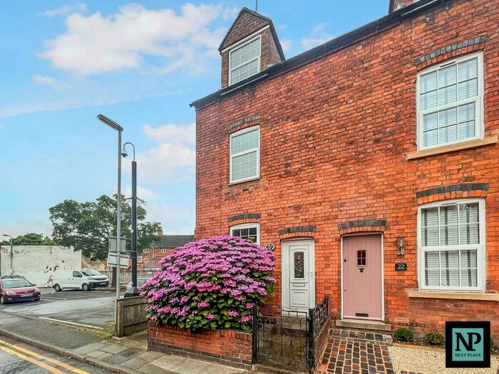 3 Bedroom Terraced House To Rent In Church Lane, Tamworth, B79