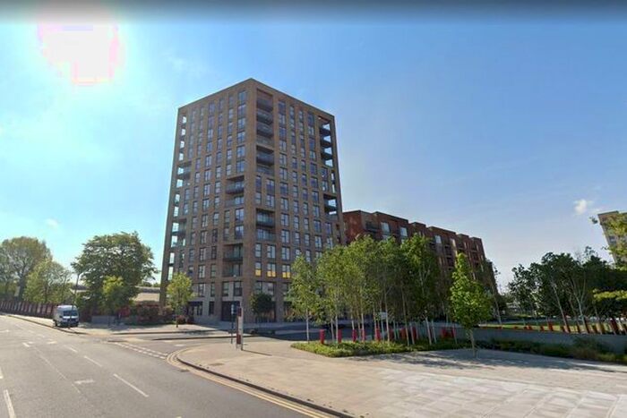 1 Bedroom Flat To Rent In Umber House, Lismore Boulevard, NW9