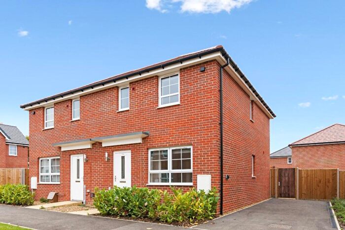 3 Bedroom Semi-Detached House To Rent In Woodlands Heath, Sprowston, NR13