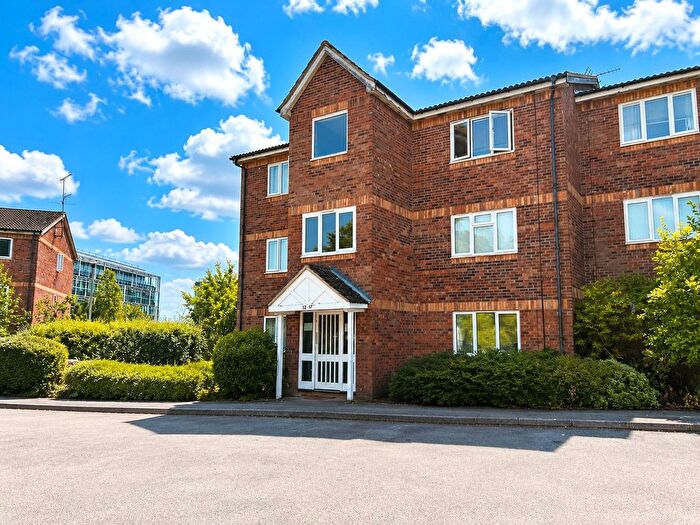 1 Bedroom Flat For Sale In Simmonds Close, Bracknell, Berkshire, RG42