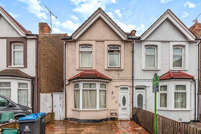 3 Bedroom House To Rent In Kingston Road, Kingston Upon Thames, KT1