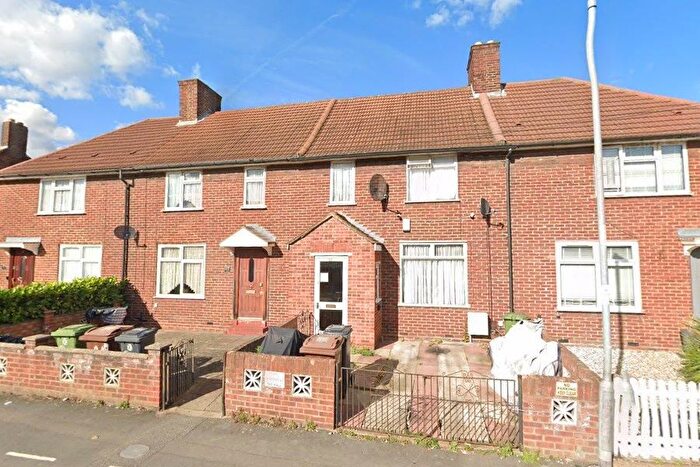 3 Bedroom Property To Rent In Halbutt Street, Dagenham, RM9