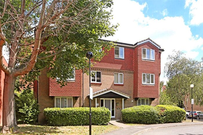 1 Bedroom Flat For Sale In Caroline Close, London, SW16