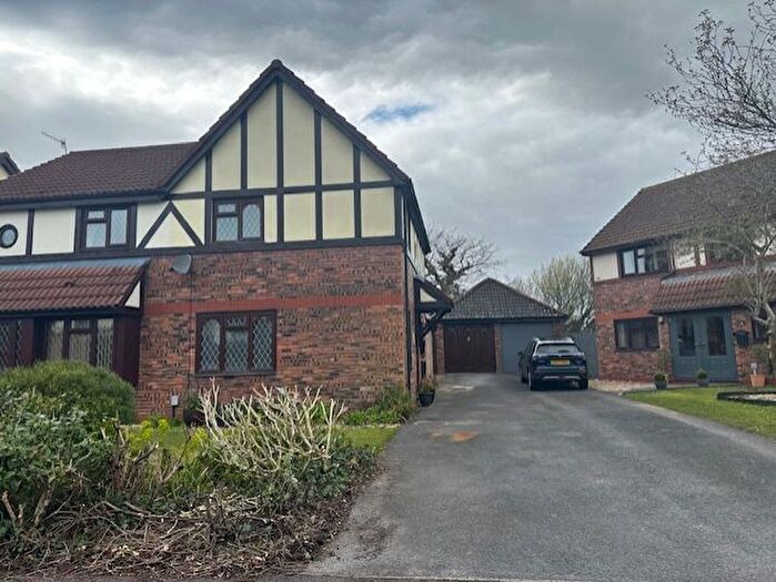 3 Bedroom Semi-Detached House To Rent In Clos Y Nant, Gorseinon, Swansea, SA4