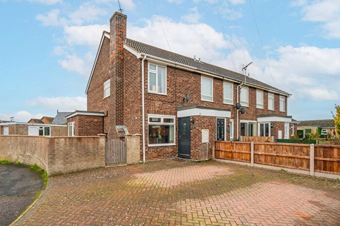 2 Bedroom End Of Terrace House For Sale In Oxford Way, Martham, NR29