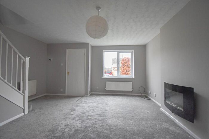 3 Bedroom Semi Detached House To Rent In Boynton Road, Leicester, LE3