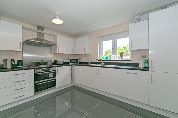 5 Bedroom Detached House For Sale In Sakura Walk, Willen Park, MK15
