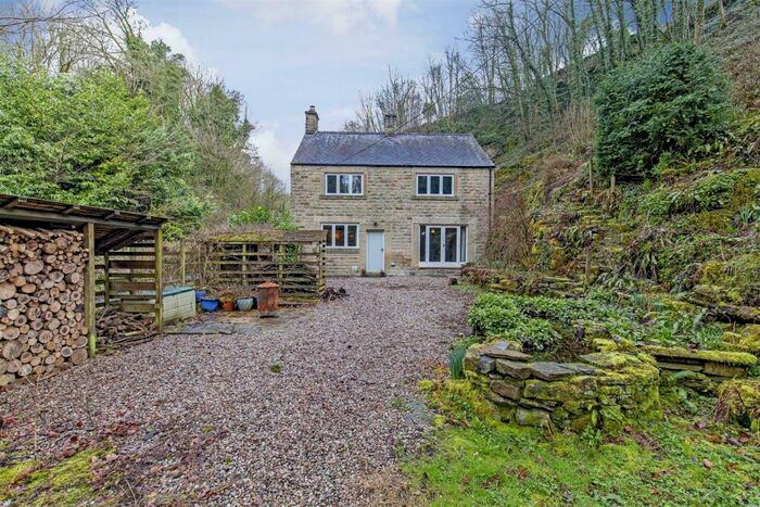 4 Bedroom Detached House For Sale In The Dale, Eyam, Hope Valley, S32