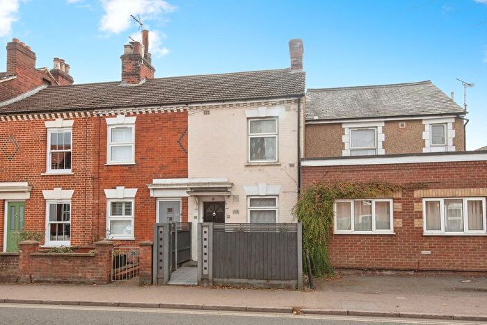 3 Bedroom Terraced House For Sale In Nightingale Road, Hitchin, Hertfordshire, SG5