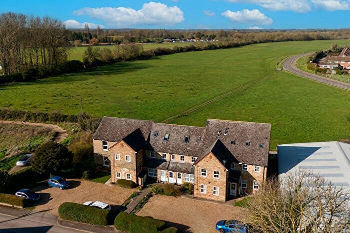 2 Bedroom Flat For Sale In Ware Road, Ferndale House Ware Road, PE19