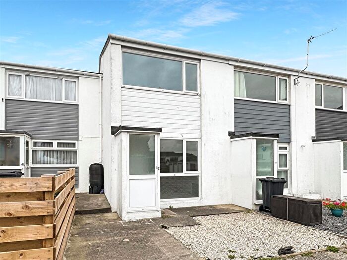 2 Bedroom End Of Terrace House To Rent In Pendragon Crescent, Newquay, TR7