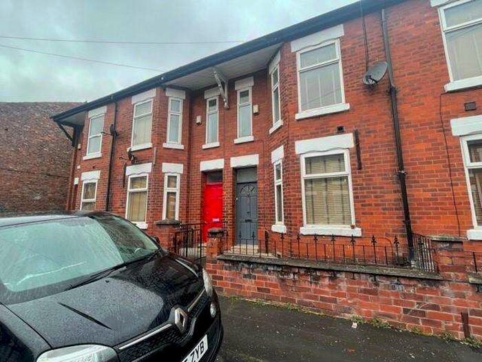 4 Bedroom Property To Rent In Standish Road, Fallowfield, Manchester, M14