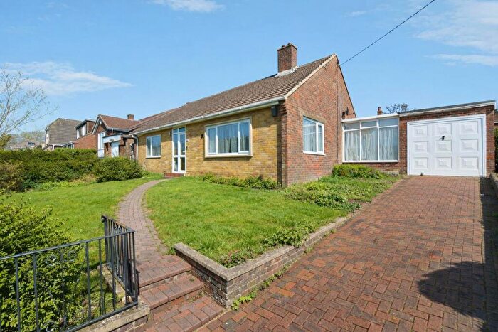 3 Bedroom Bungalow For Sale In Solent Avenue, Southampton, SO19