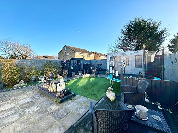 2 Bedroom Semi-Detached Bungalow For Sale In Dale Close, Stockton-On-Tees, TS19