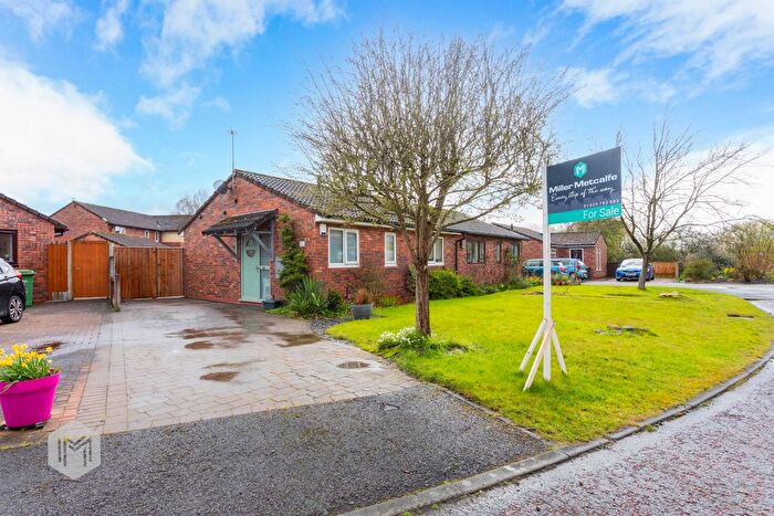 2 Bedroom Semi Detached Bungalow For Sale In Woolmer Close, Birchwood, WA3