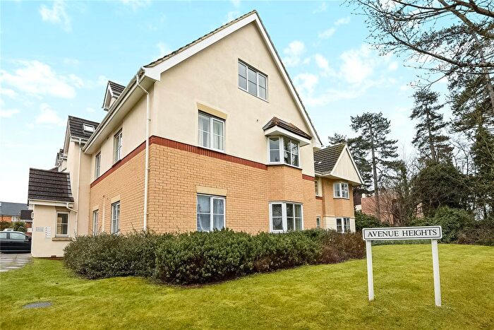 2 Bedroom Flat To Rent In Avenue Heights, Basingstoke Road, Reading, Berkshire, RG2