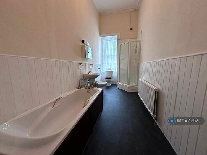 4 Bedroom Flat To Rent In London Street, Edinburgh, EH3