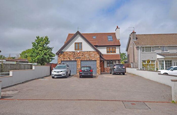 6 Bedroom Detached House To Rent In Large Family House, Goldcliff, Newport, NP18