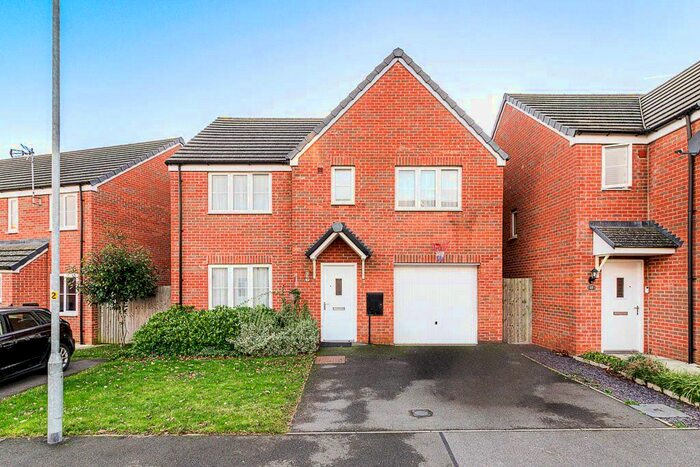 4 Bedroom Detached House To Rent In Lee Road, Northampton, NN5