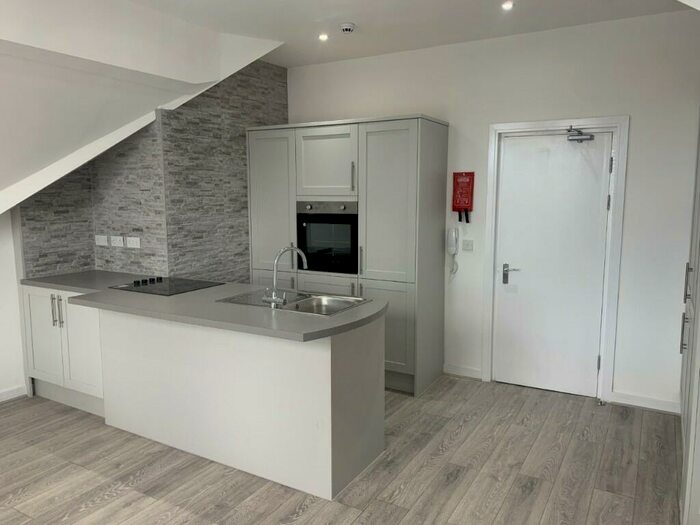 1 Bedroom Flat To Rent In Sefton Park Road, Liverpool, Merseyside, L8