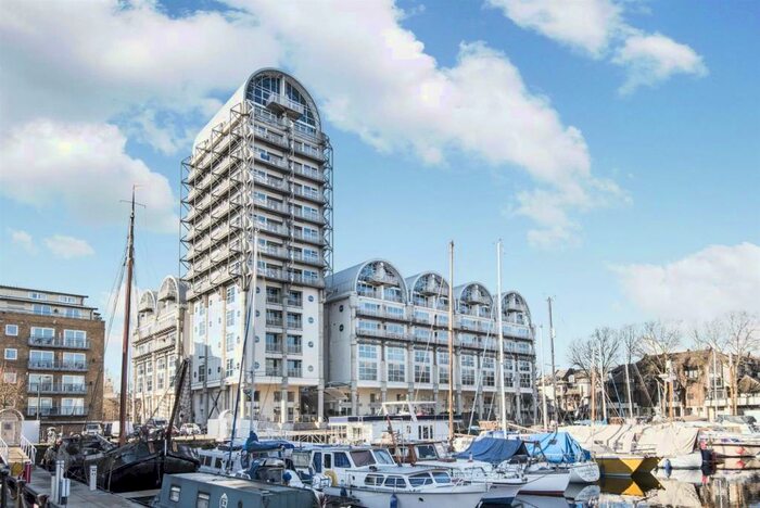 2 Bedroom Apartment To Rent In Baltic Quay, Sweden Gate, SE16