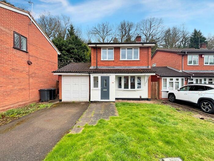 3 Bedroom Property To Rent In Marlpool Drive, Batchley, Redditch, B97