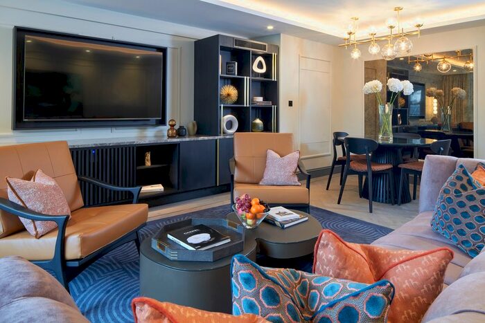 2 Bedroom Flat To Rent In Hyde Park Gate, London, SW7