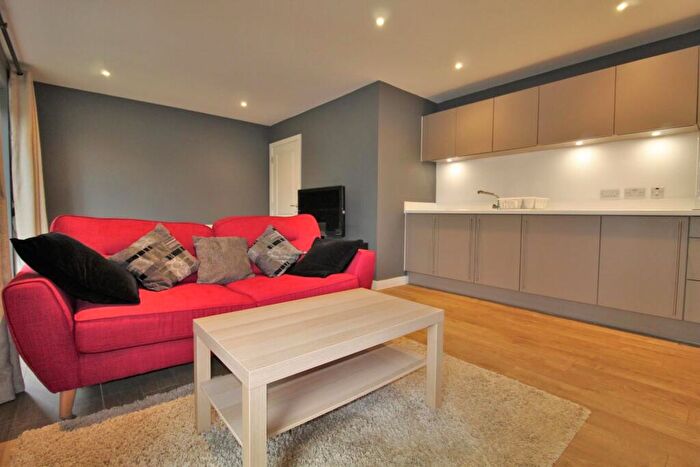 1 Bedroom Apartment To Rent In Hazlemere Marina, Waltham Abbey, EN9