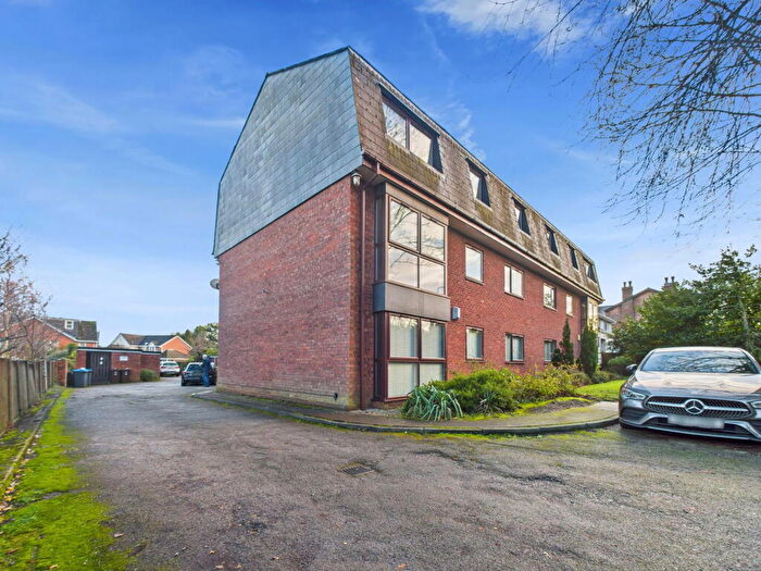 2 Bedroom Flat For Sale In Osborne Court, Prescot Road, L39