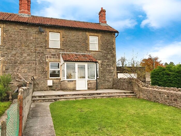 3 Bedroom End Of Terrace House To Rent In Little London, Oakhill, BA3