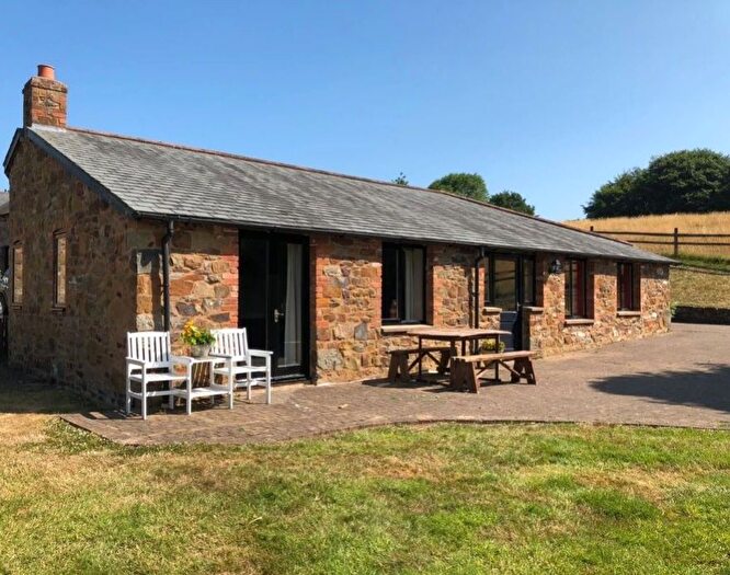 3 Bedroom Detached Bungalow For Sale In Warden Farm, North Tawton, Devon, EX20