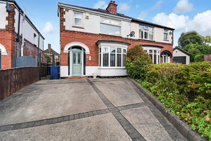 3 Bedroom Property For Sale In Mill Hill Crescent, Cleethorpes, DN35