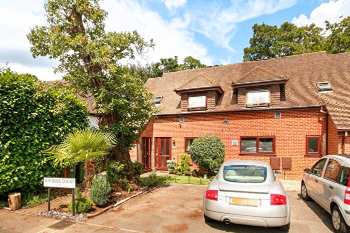 1 Bedroom Maisonette For Sale In Rectory Close, Bracknell, RG12