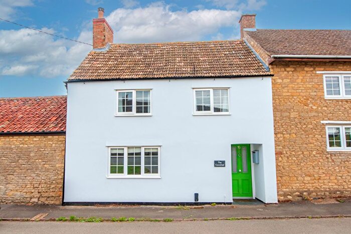 3 Bedroom Cottage For Sale In High Street, Titchmarsh, Kettering, NN14