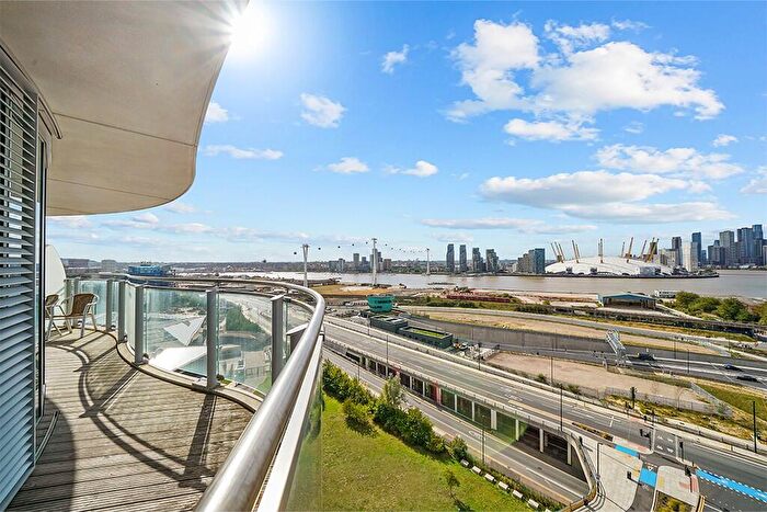 2 Bedroom Flat For Sale In Tidal Basin Road, London, E16