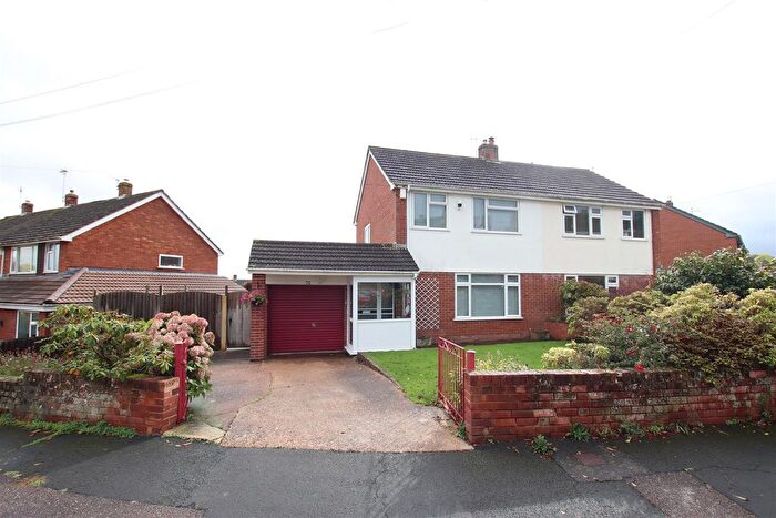 3 Bedroom Semi Detached House For Sale In Dorset Avenue, Higher St Thomas, Exeter, EX4