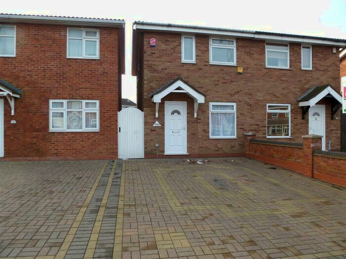 2 Bedroom Semi-Detached House To Rent In Heath Street, Birmingham, B18