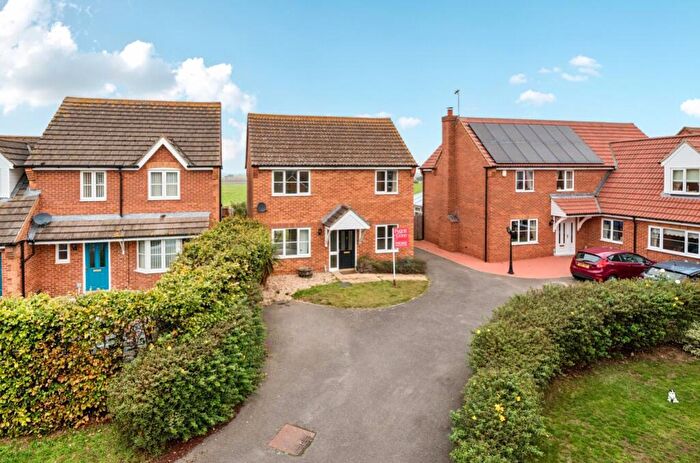 3 Bedroom Detached House For Sale In Field Road, Billinghay, LN4