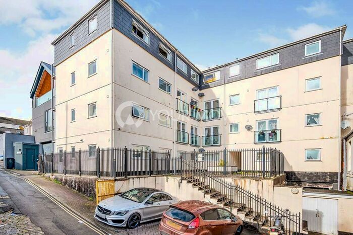 2 Bedroom Flat To Rent In Belgrave Lane, Plymouth, Devon, PL4