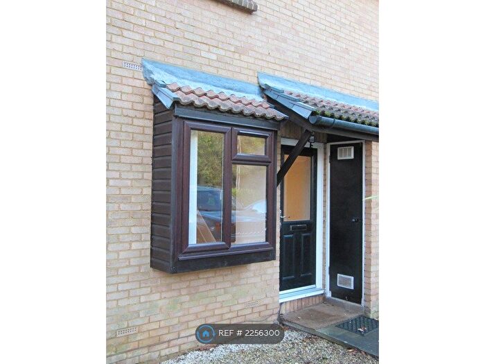 1 Bedroom End Of Terrace House To Rent In Harness Way, St. Albans, AL4