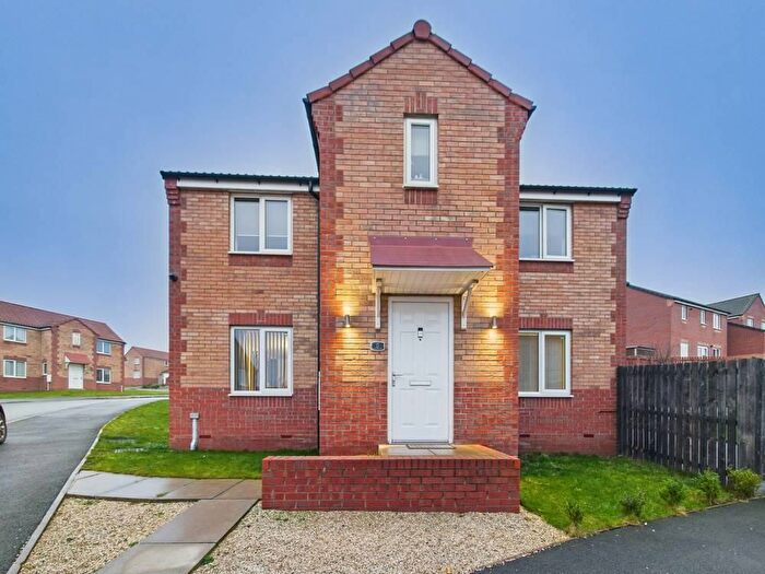 4 Bedroom Detached House For Sale In Pineberry Way, Knottingley, WF11