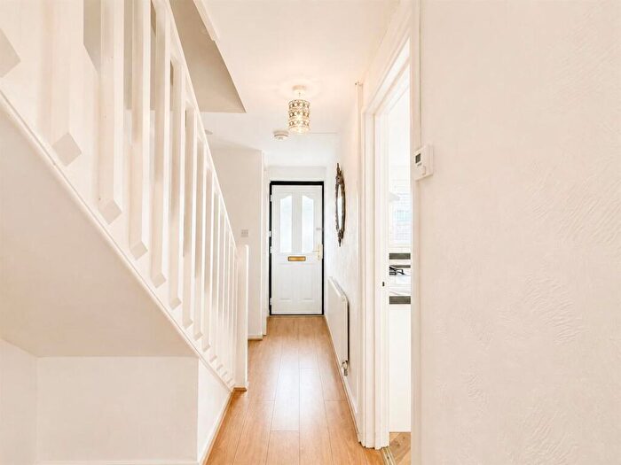 3 Bedroom House To Rent In Woodhouse Sheffield Road, Sheffield, S13