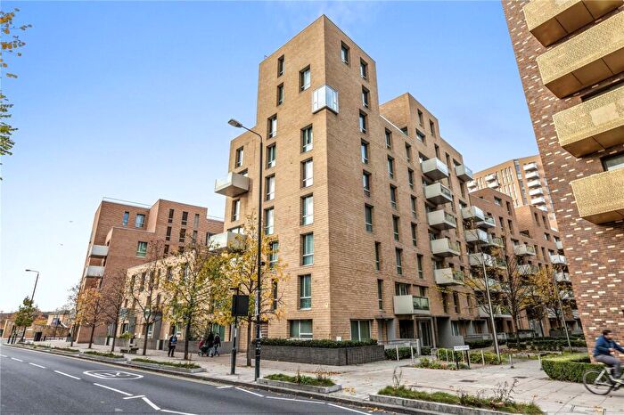 1 Bedroom Flat To Rent In Nelson Walk, Bow, London, E3