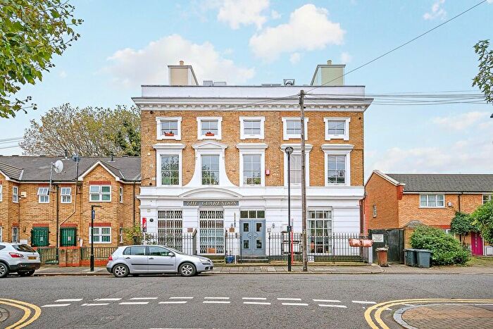 2 Bedroom Apartment To Rent In Balcorne Street, London, E9