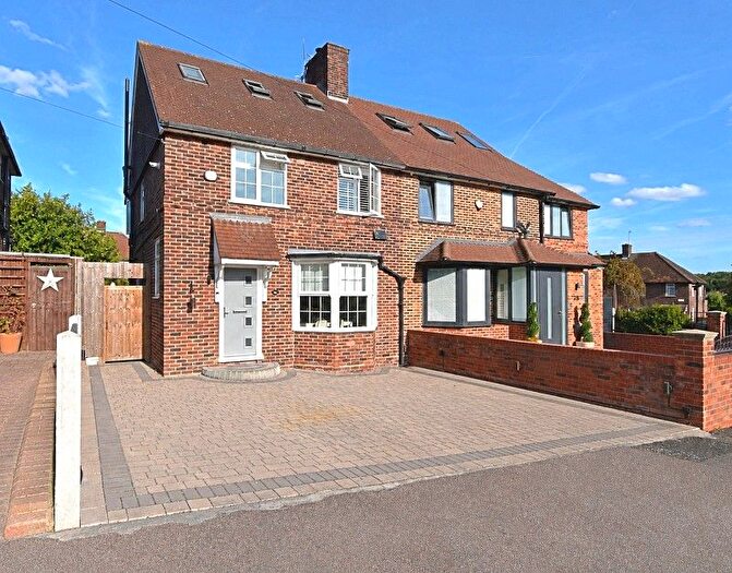 3 Bedroom Property For Sale In Friday Hill East, Chingford, London., E4