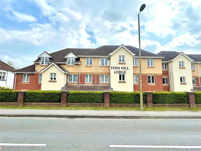 1 Bedroom Flat To Rent In Victoria Road, Farnborough, Hampshire, GU14