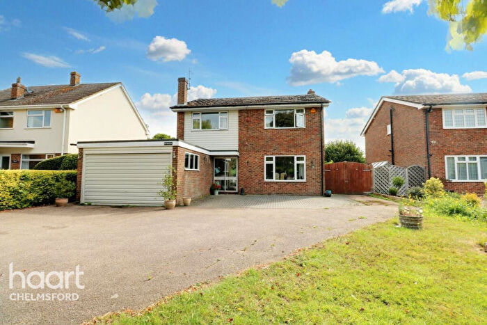 4 Bedroom Detached House For Sale In The Tye, Chelmsford, CM3