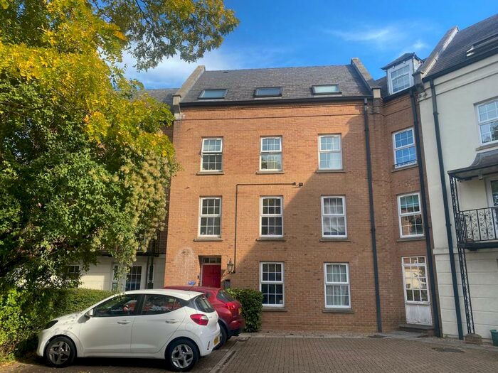 1 Bedroom Apartment To Rent In Victoria Place, Banbury, Oxon, OX16