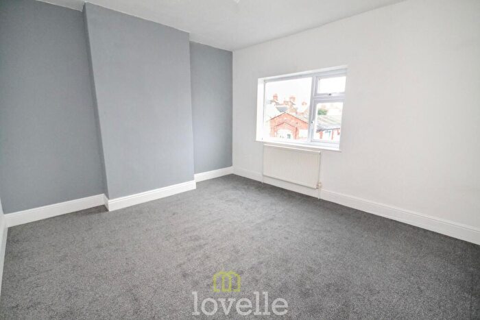 3 Bedroom Terraced House For Sale In Poplar Road, Cleethorpes, DN35