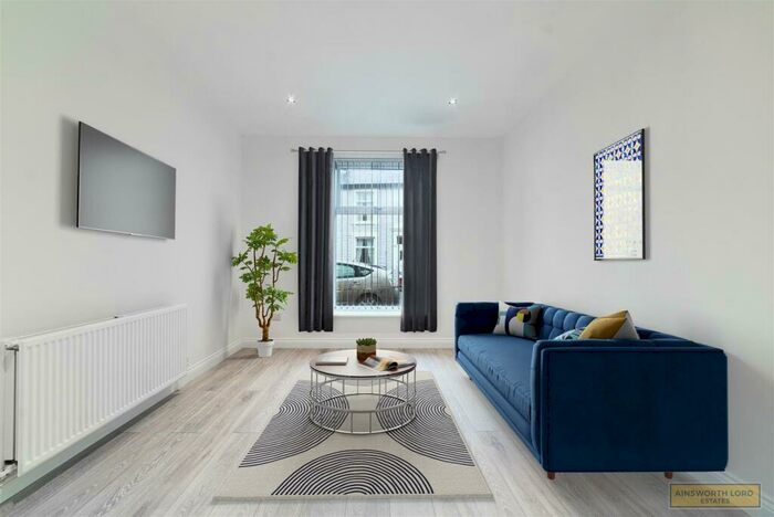 3 Bedroom Terraced House To Rent In Olive Lane, Darwen, BB3